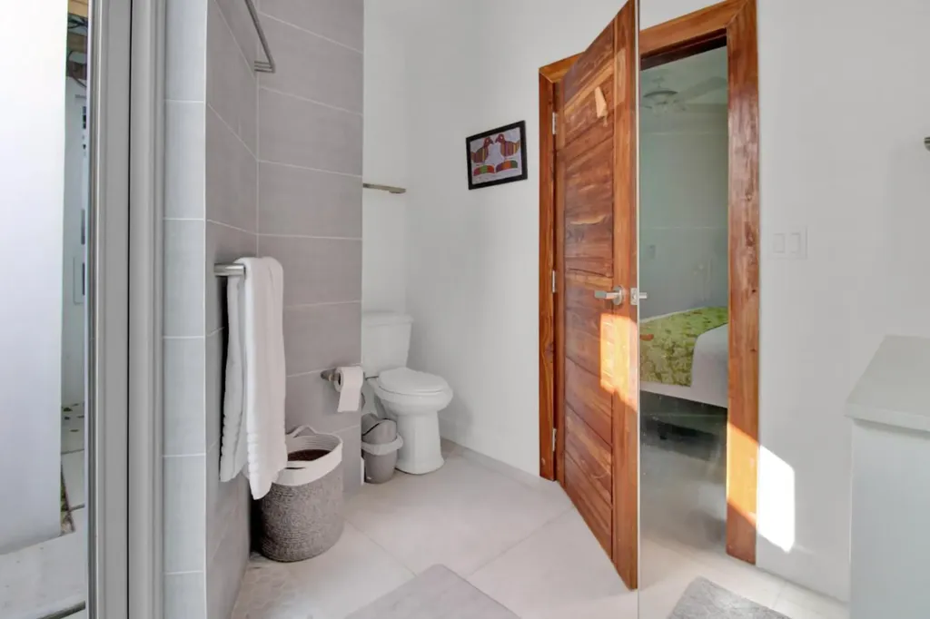 Ocean Drive 13b New Providence Paradise Island BS