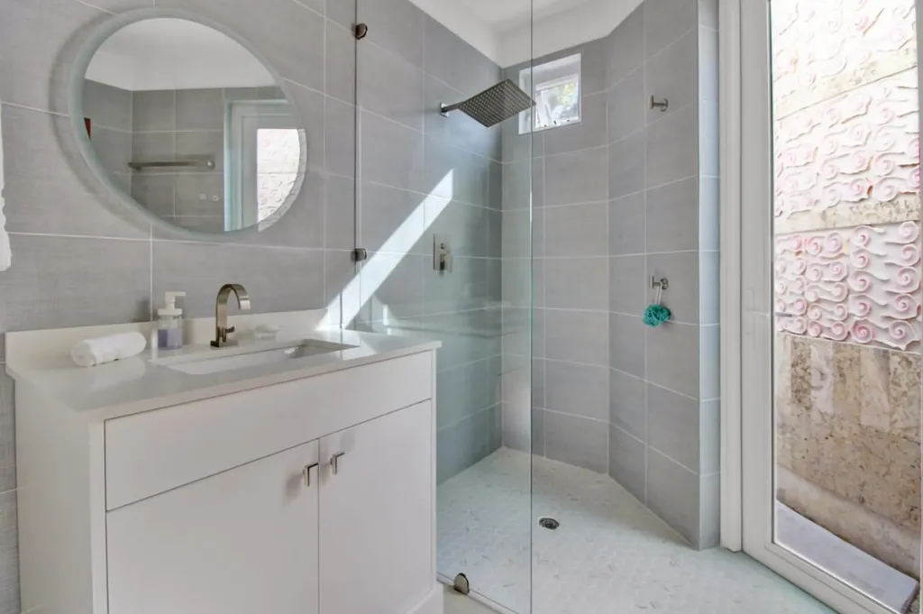 Ocean Drive 13b New Providence Paradise Island BS