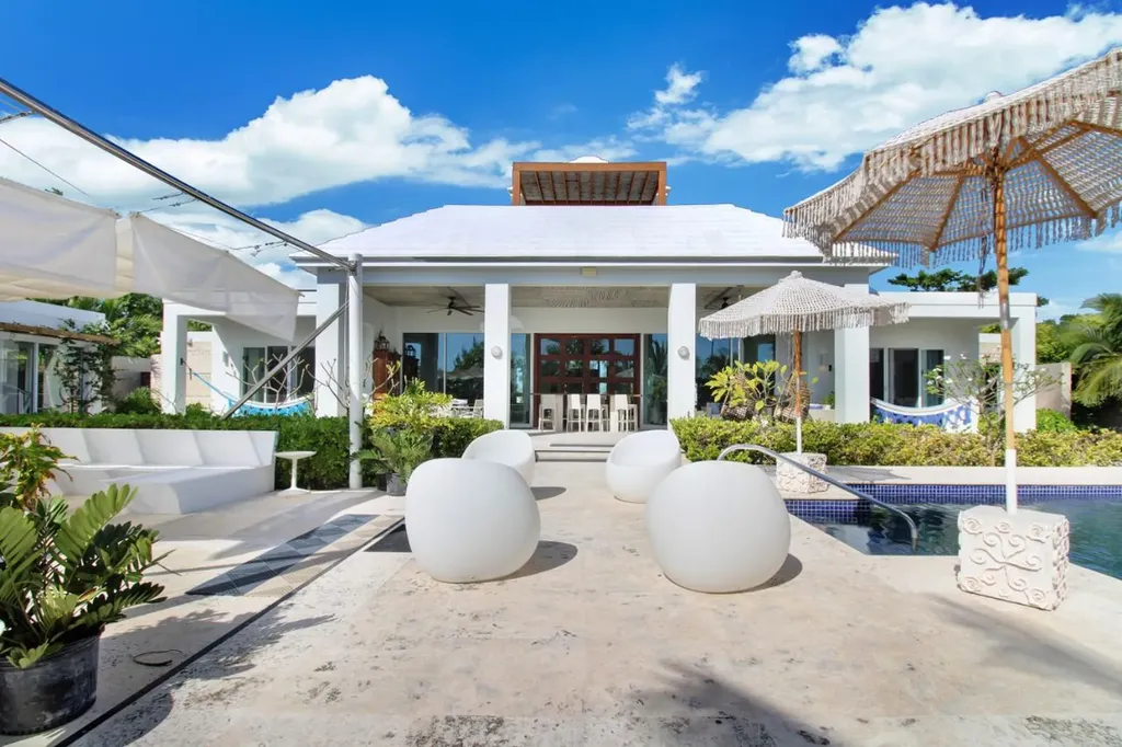 Ocean Drive 13b New Providence Paradise Island BS