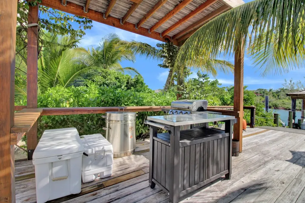 Ocean Drive 13b New Providence Paradise Island BS