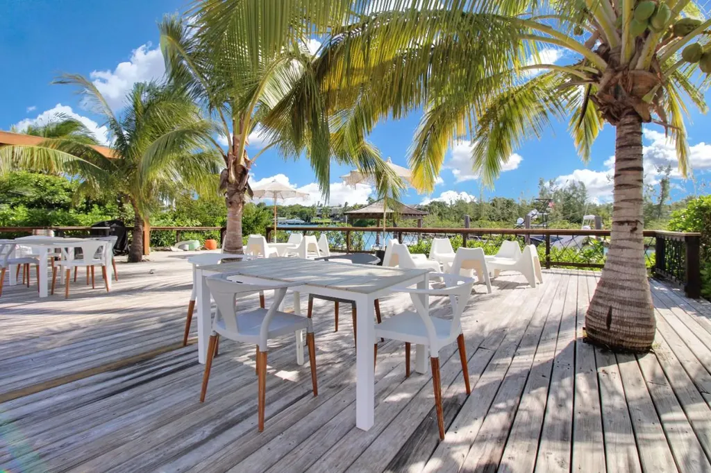 Ocean Drive 13b New Providence Paradise Island BS