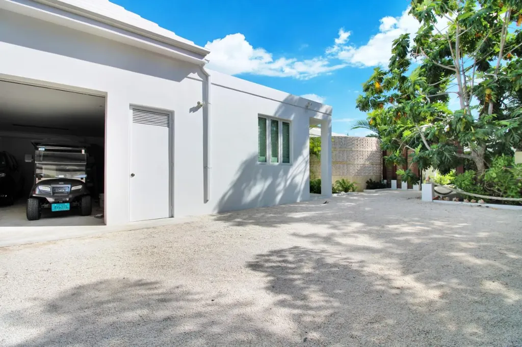 Ocean Drive 13b New Providence Paradise Island BS