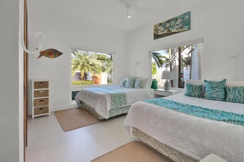 Ocean Drive 13b New Providence Paradise Island BS