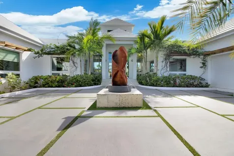 Ocean Drive 13b New Providence Paradise Island BS