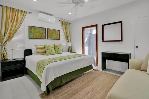 Ocean Drive 13b New Providence Paradise Island BS