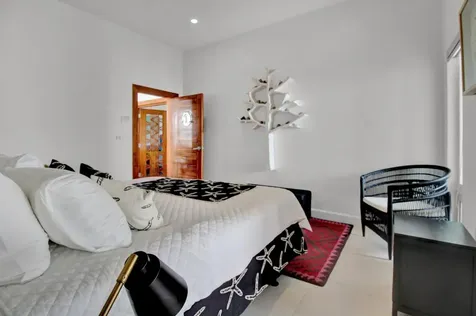 Ocean Drive 13b New Providence Paradise Island BS