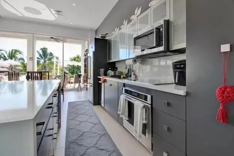 Ocean Drive 13b New Providence Paradise Island BS