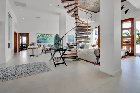 Ocean Drive 13b New Providence Paradise Island BS