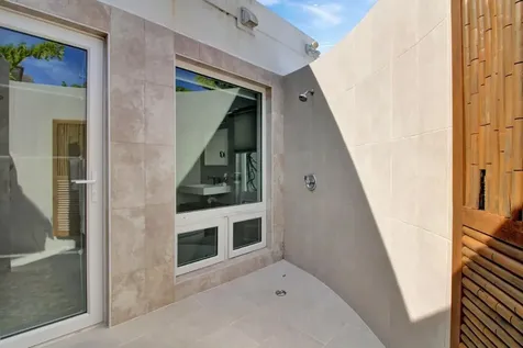 Ocean Drive 13b New Providence Paradise Island BS