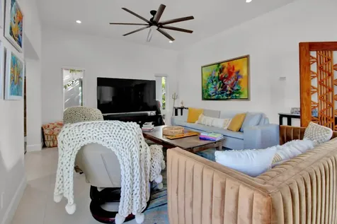 Ocean Drive 13b New Providence Paradise Island BS