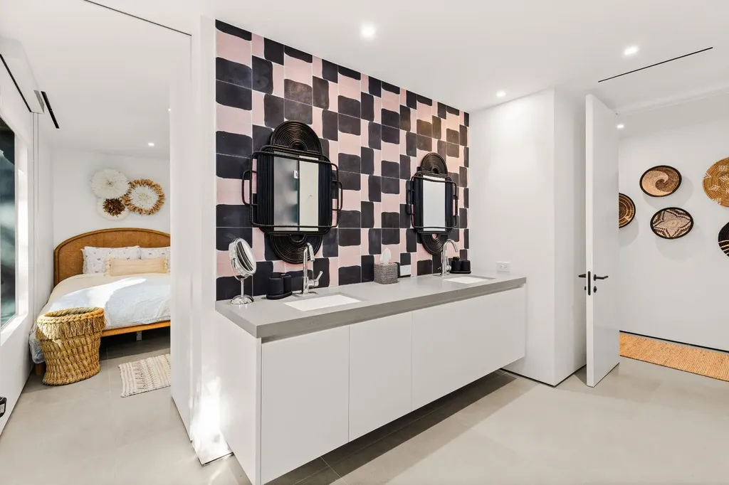 The Lookout- North End Abaco BS