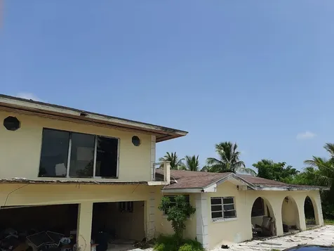 Hanna Road 1.8 Acre Home New Providence Paradise Island BS