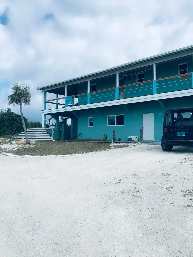 2bd/2ba Mckann's Long Island BS