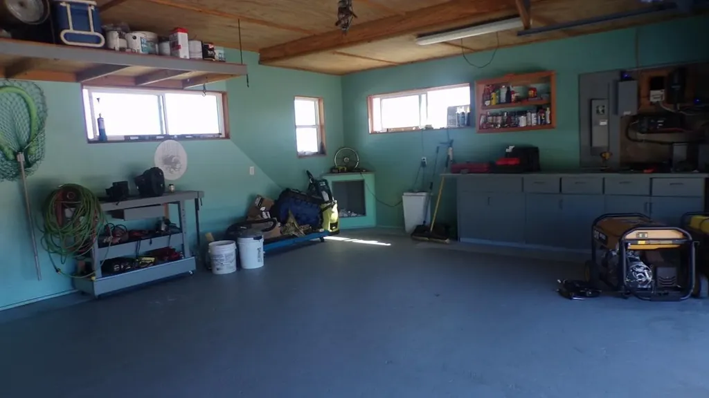 2bd/2ba Mckann's Long Island BS