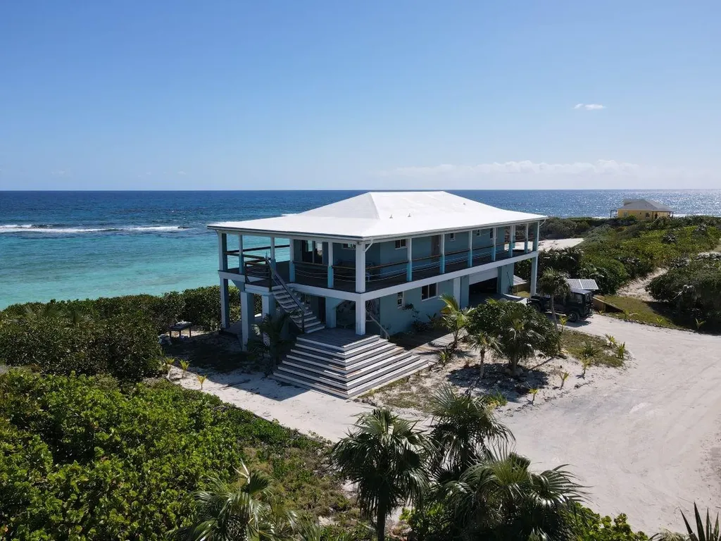 2bd/2ba Mckann's Long Island BS