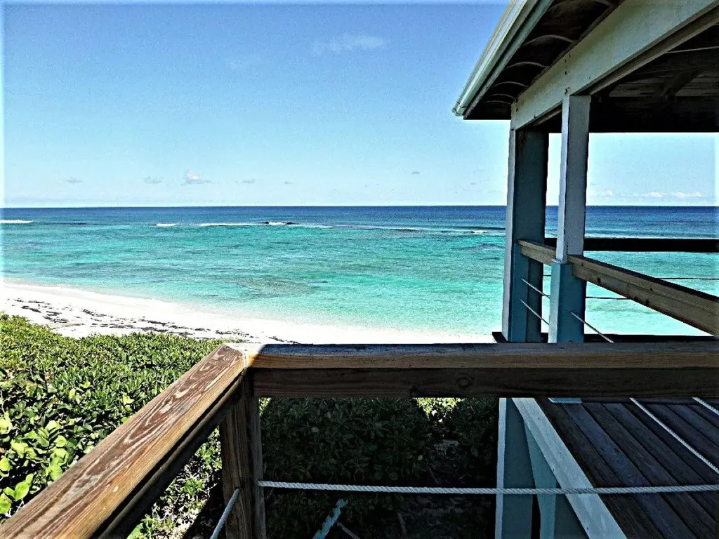 2bd/2ba Mckann's Long Island BS