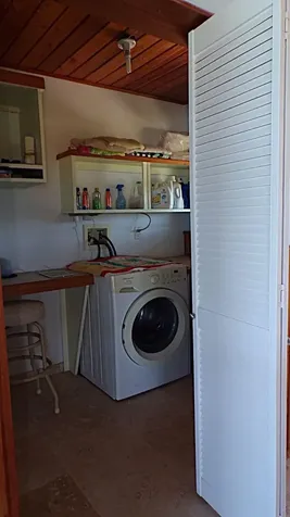 2bd/2ba Mckann's Long Island BS