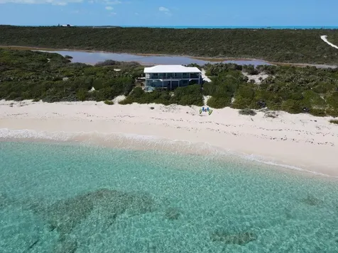 2bd/2ba Mckann's Long Island BS