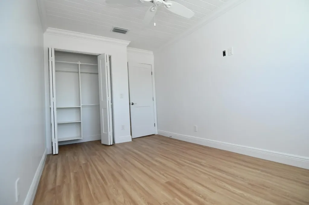 Atlantis #2220 Abaco BS