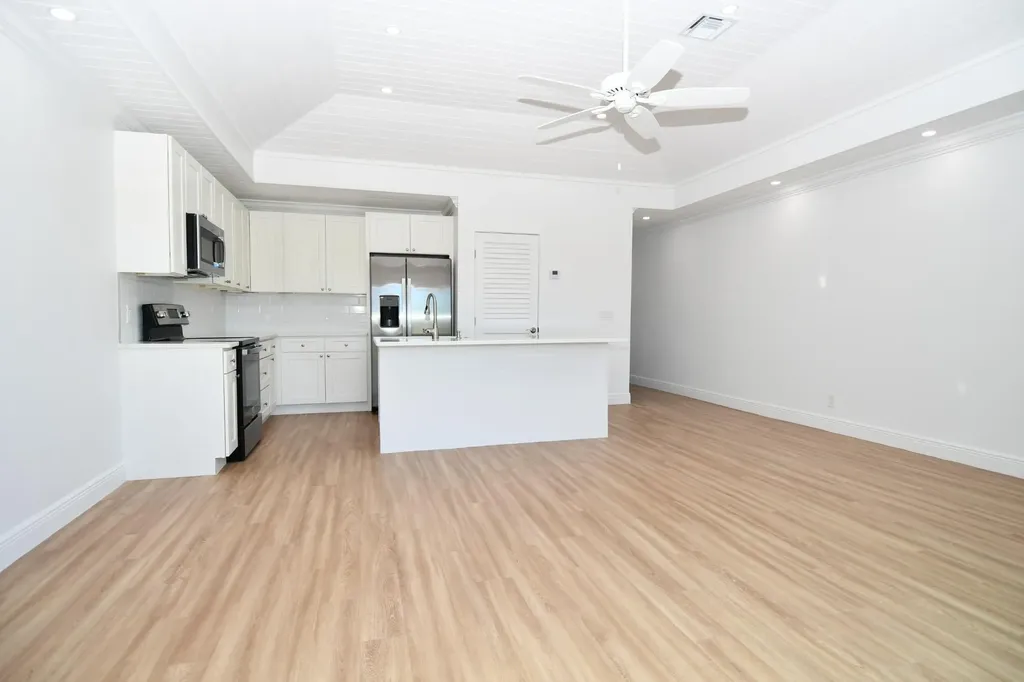 Atlantis #2220 Abaco BS