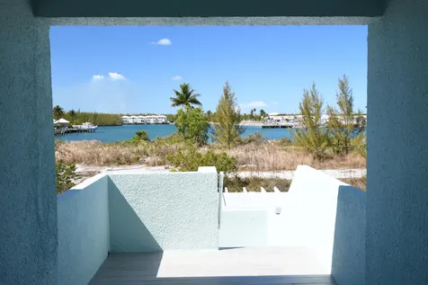 Atlantis #2220 Abaco BS