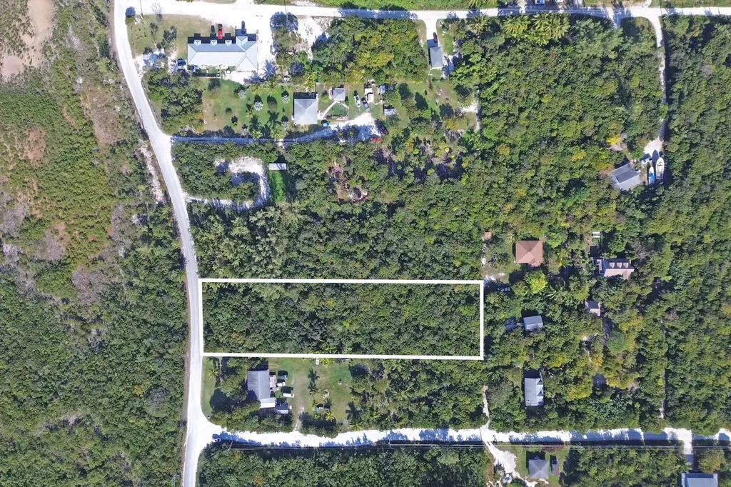 Yellow Wood Acres Abaco BS