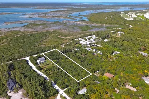 Yellow Wood Acres Abaco BS