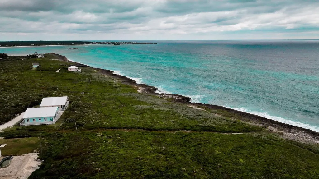 Lot 11k, Yellow Wood Abaco BS