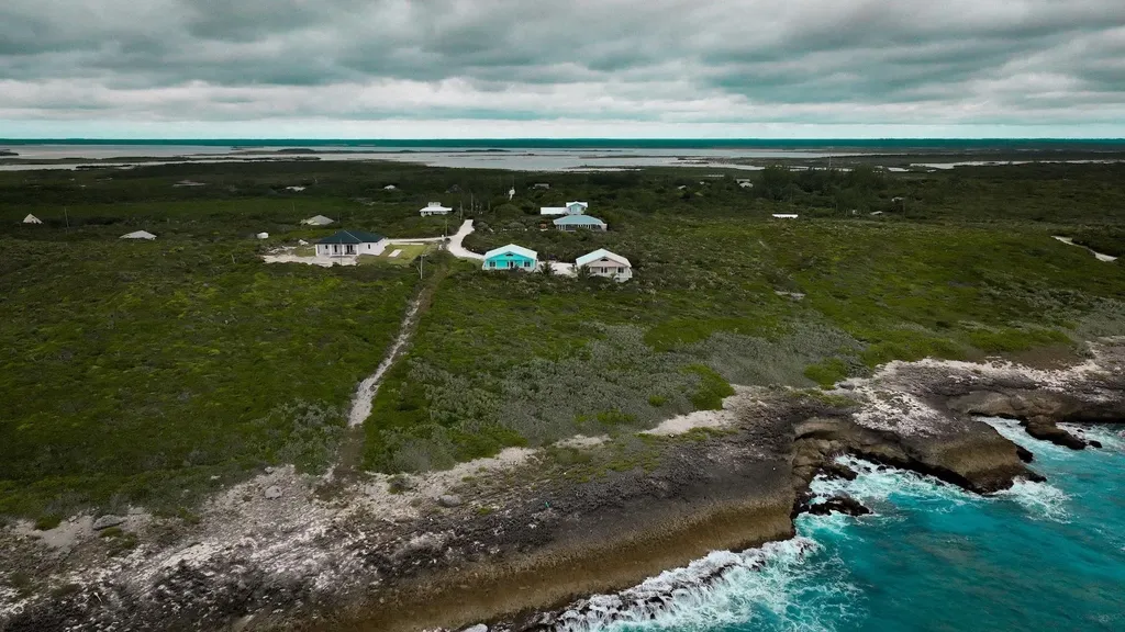 Lot 11k, Yellow Wood Abaco BS