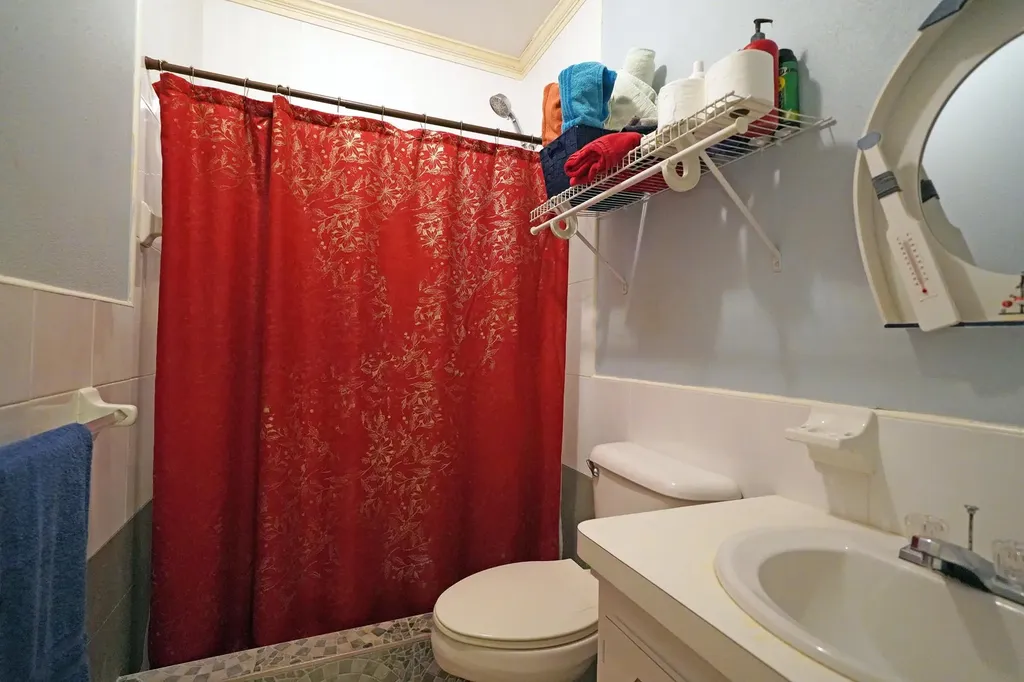 Jacaranda Line 41 New Providence Paradise Island BS