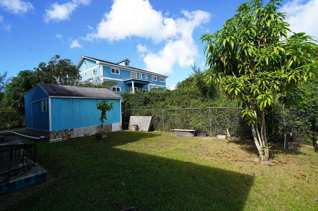 Jacaranda Line 41 New Providence Paradise Island BS