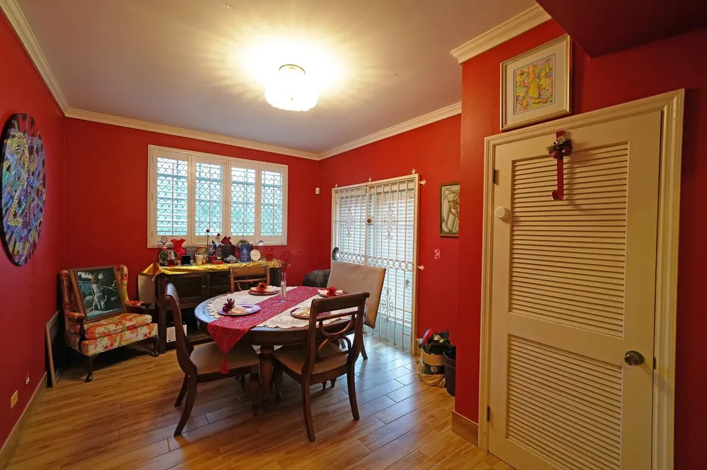 Jacaranda Line 41 New Providence Paradise Island BS