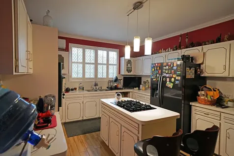 Jacaranda Line 41 New Providence Paradise Island BS