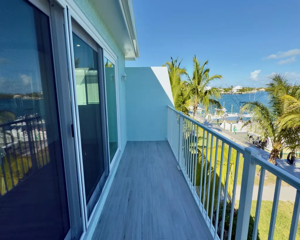 Atlantis #2218 Abaco BS