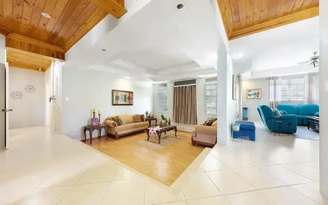 Winton Heights New Providence Paradise Island BS