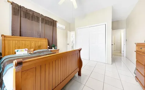 Winton Heights New Providence Paradise Island BS