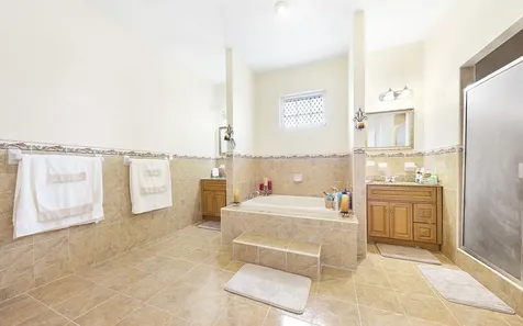 Winton Heights New Providence Paradise Island BS