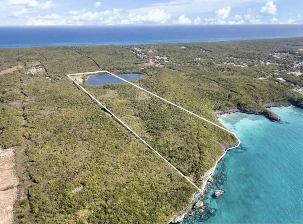 Gregory Town Eleuthera BS