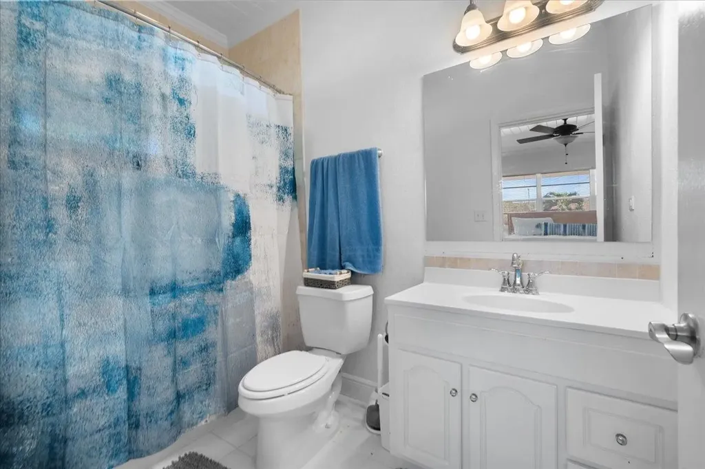 Gregory Town Eleuthera BS