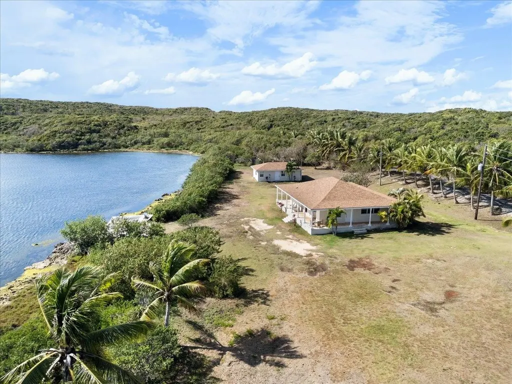 Gregory Town Eleuthera BS