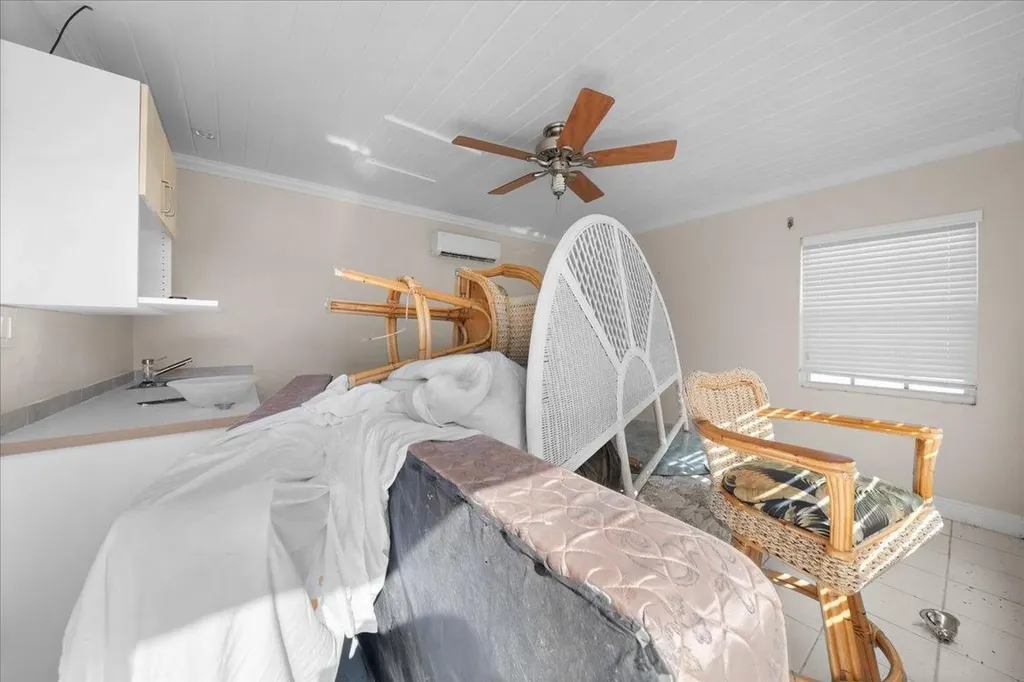 Gregory Town Eleuthera BS