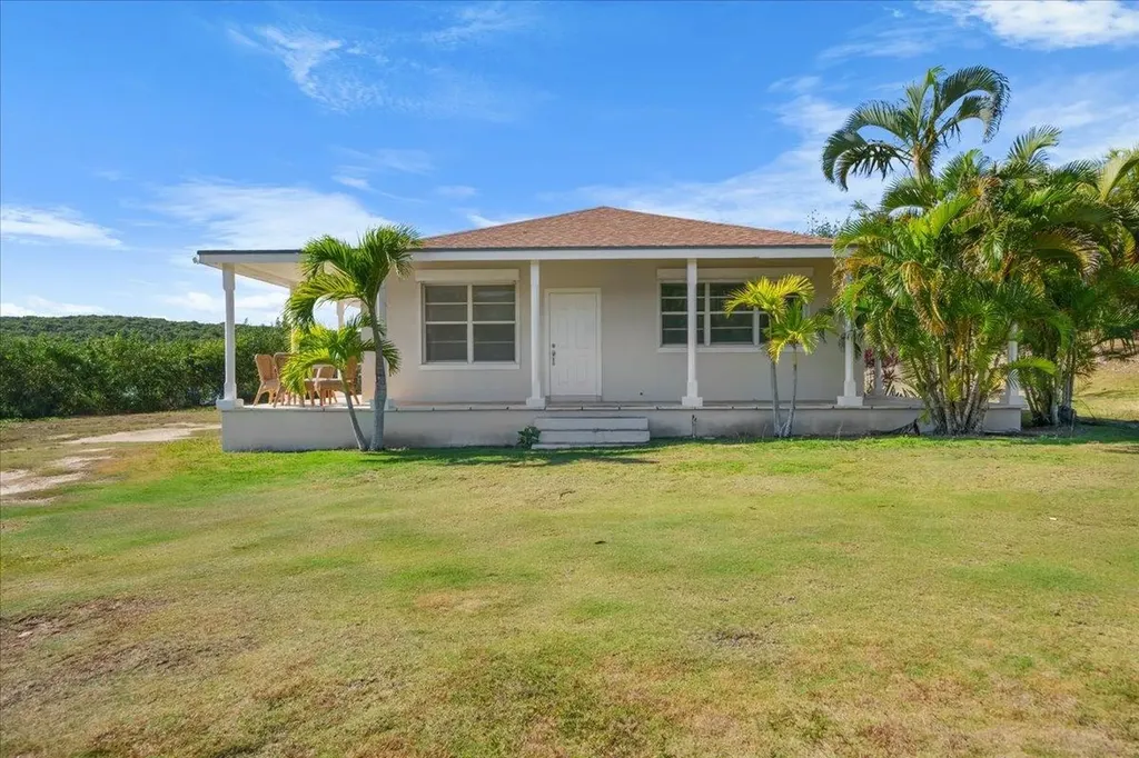 Gregory Town Eleuthera BS