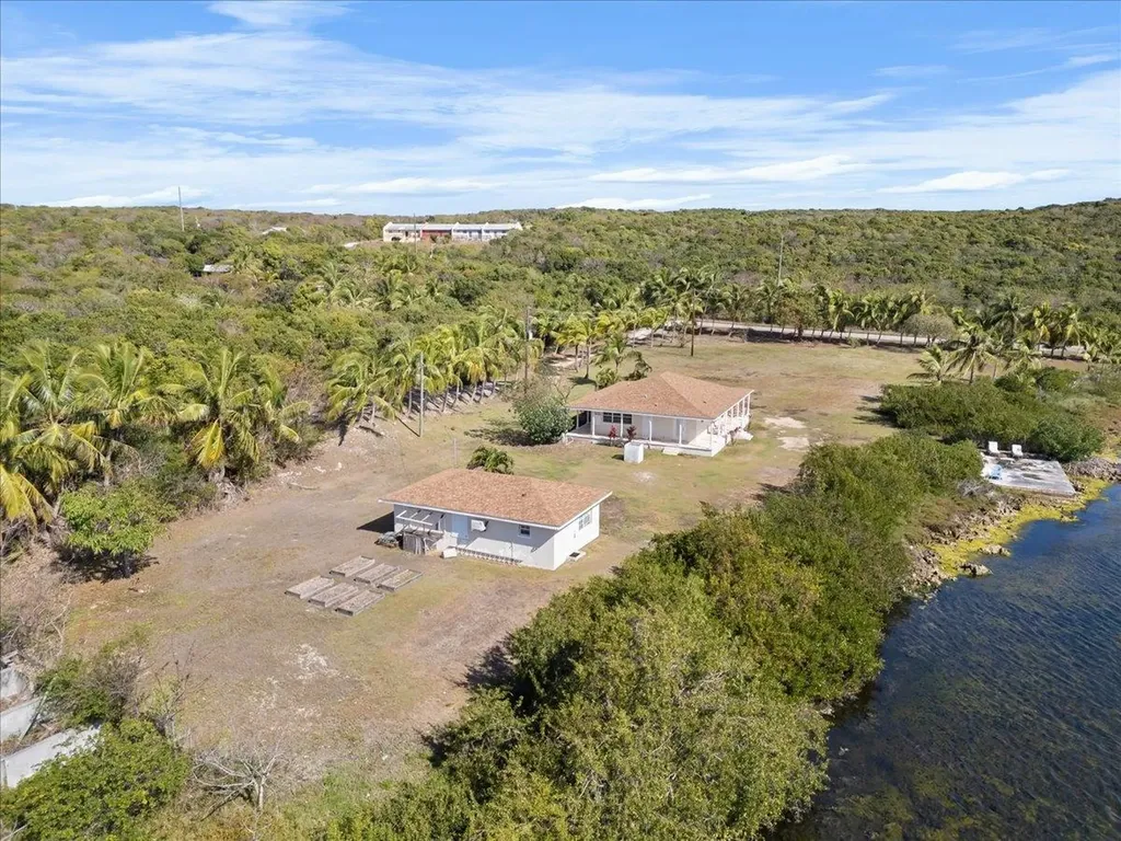 Gregory Town Eleuthera BS