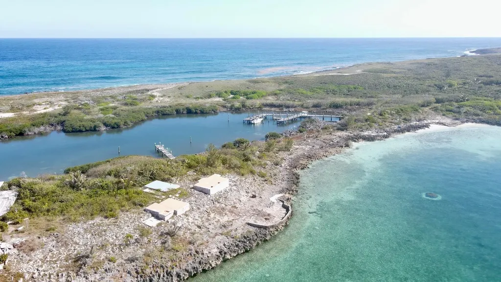 Tilloo Pond Harbour Lots Abaco BS
