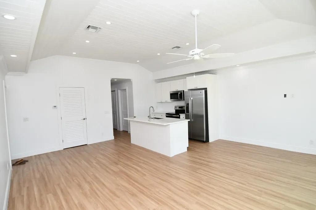 Atlantis #2221 Abaco BS