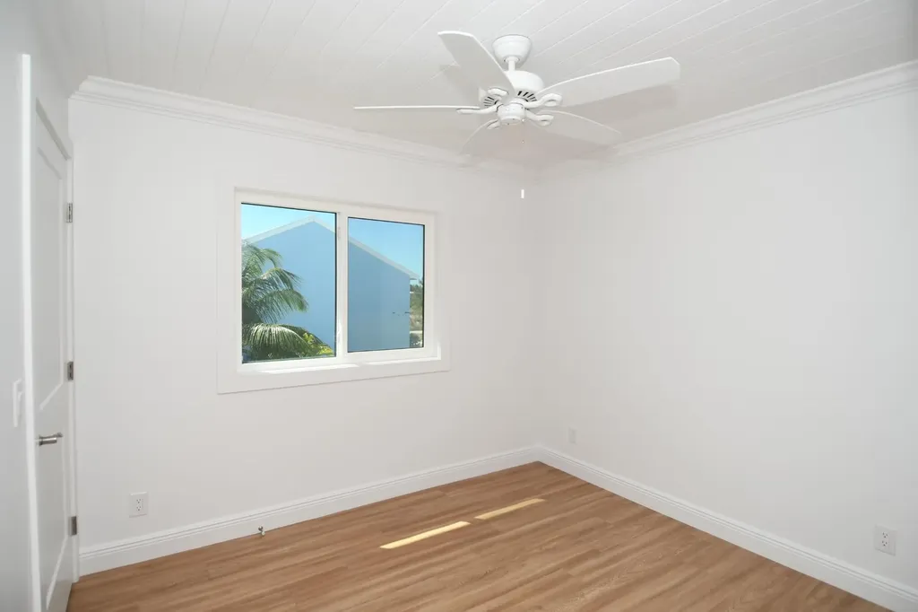 Atlantis #2221 Abaco BS