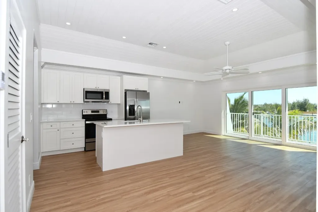 Atlantis #2221 Abaco BS