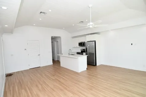 Atlantis #2221 Abaco BS