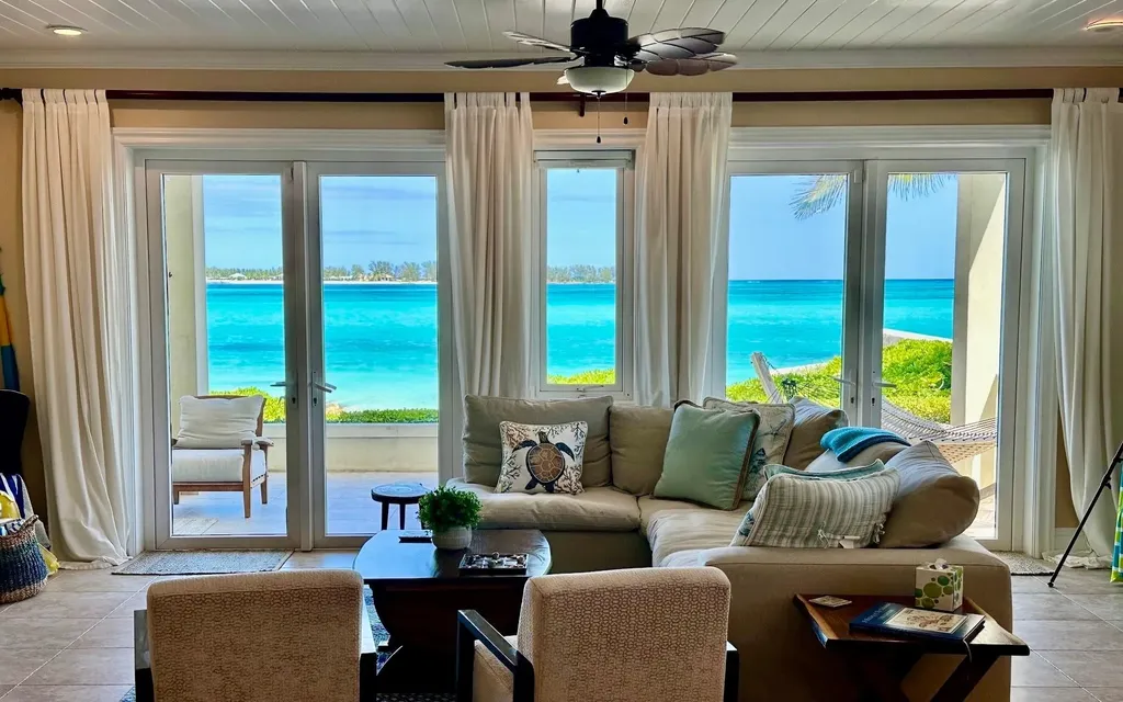Eves Of Cable Beach New Providence Paradise Island BS