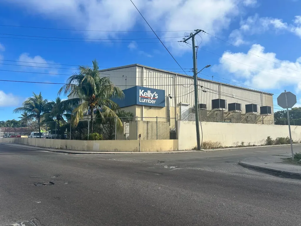 East Street North Lot New Providence Paradise Island BS